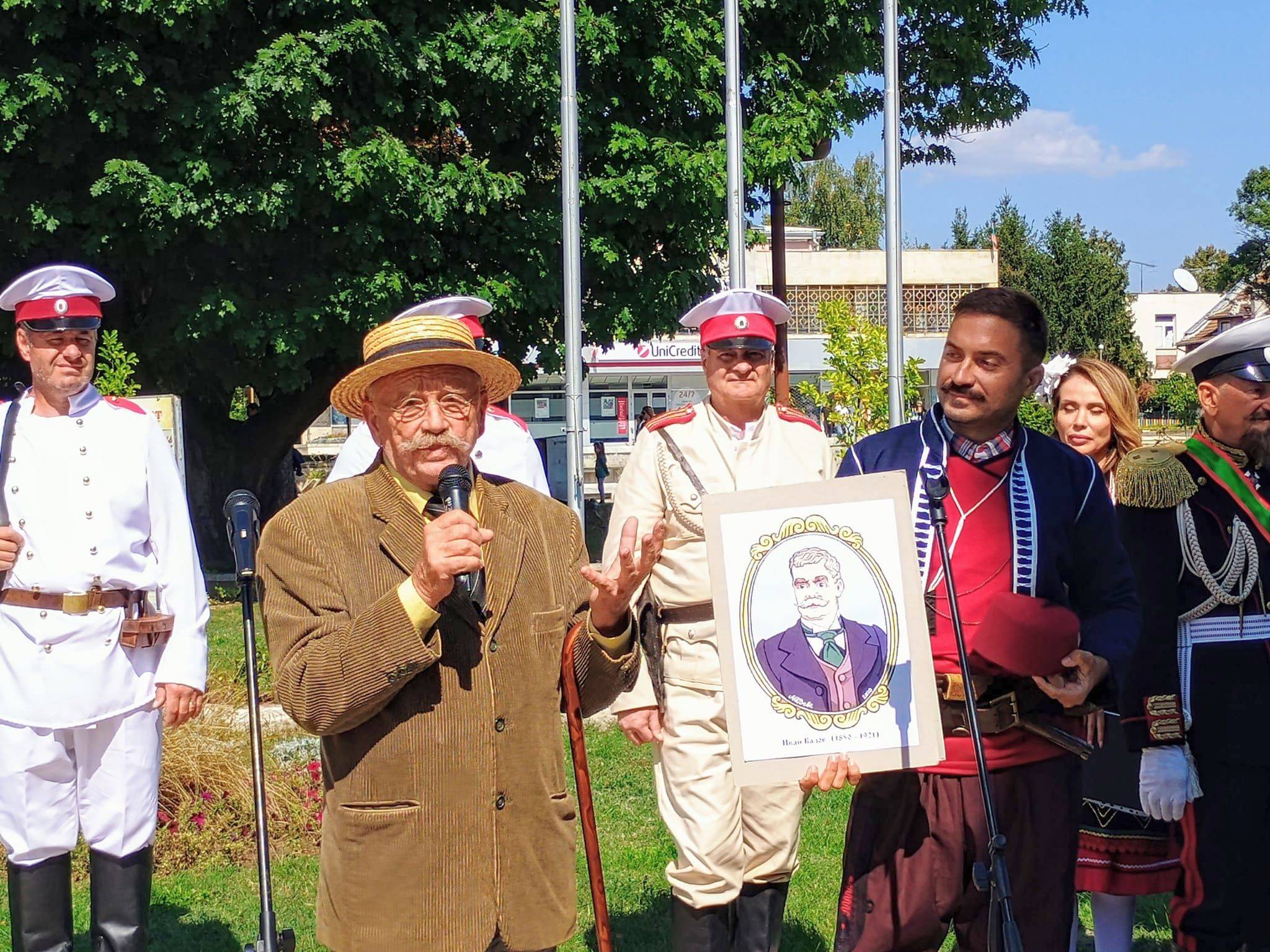  Провъзгласяването на българската самостоятелност оживя в Мездра 